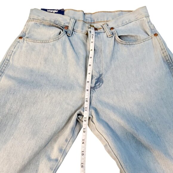 Wrangler Mens 5-Pocket Design  Natural Rise Cowboy Cut Jeans Light Blue Denim - Picture 5 of 9